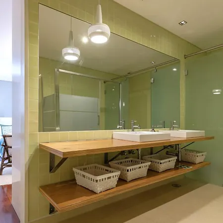 Lovelystay - Chiado 3bedroom Wonder Lisbona