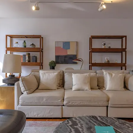 Lovelystay - Chiado 3bedroom Wonder Apartmán Lisboa
