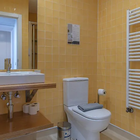 Lovelystay - Chiado 3bedroom Wonder Apartment Lisbon